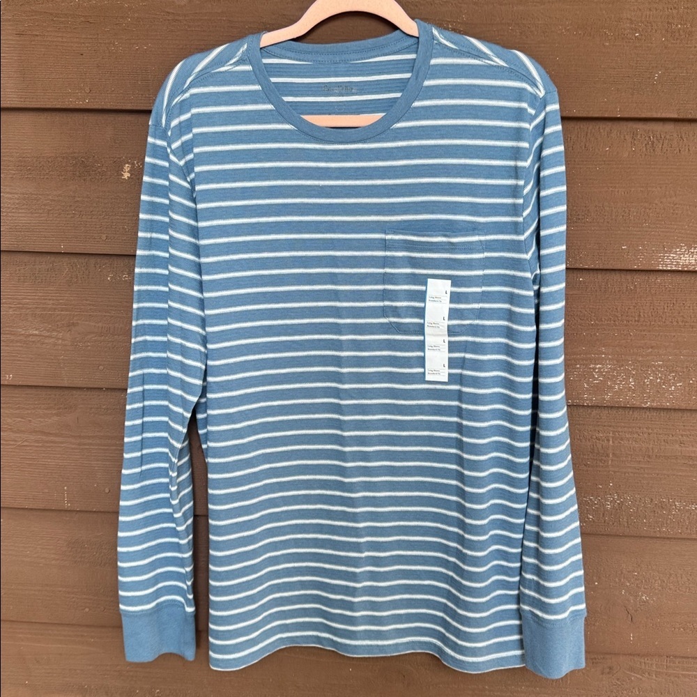 NWOT Goodfellow & Co Blue and White Striped Long Sleeve Men’s T-Shirt size L